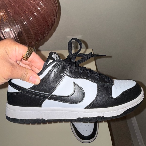 Nike Classic Black and White Sneakers - Picture 3 of 5